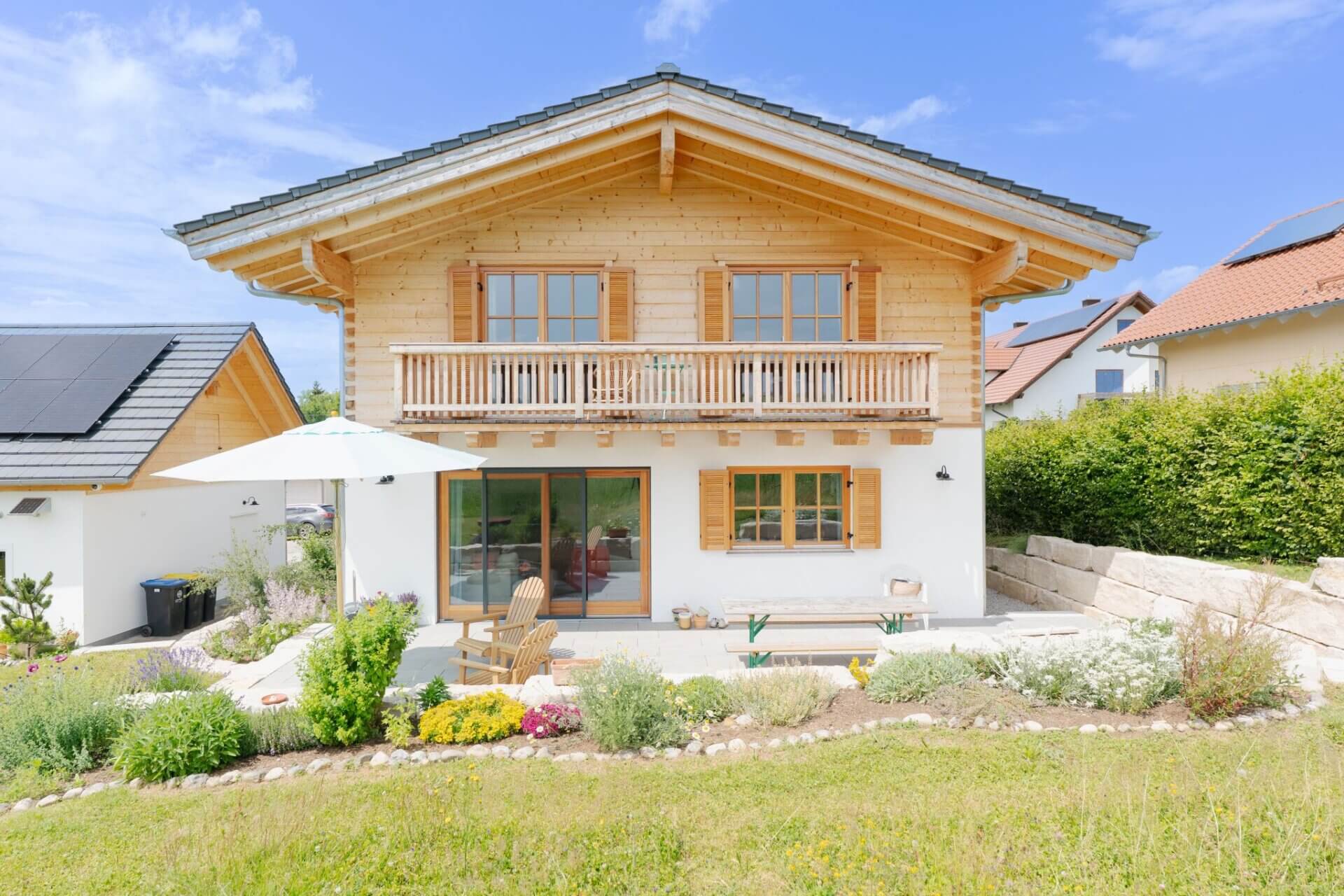 Blockhaus Ingolstadt Ansicht vom Garten aus